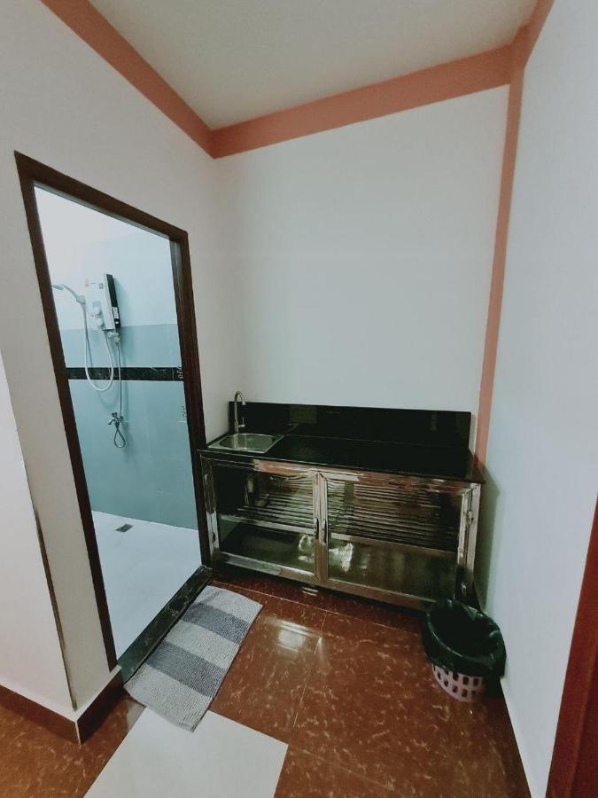 Soben Sensok Guesthouse Phnompen Kültér fotó