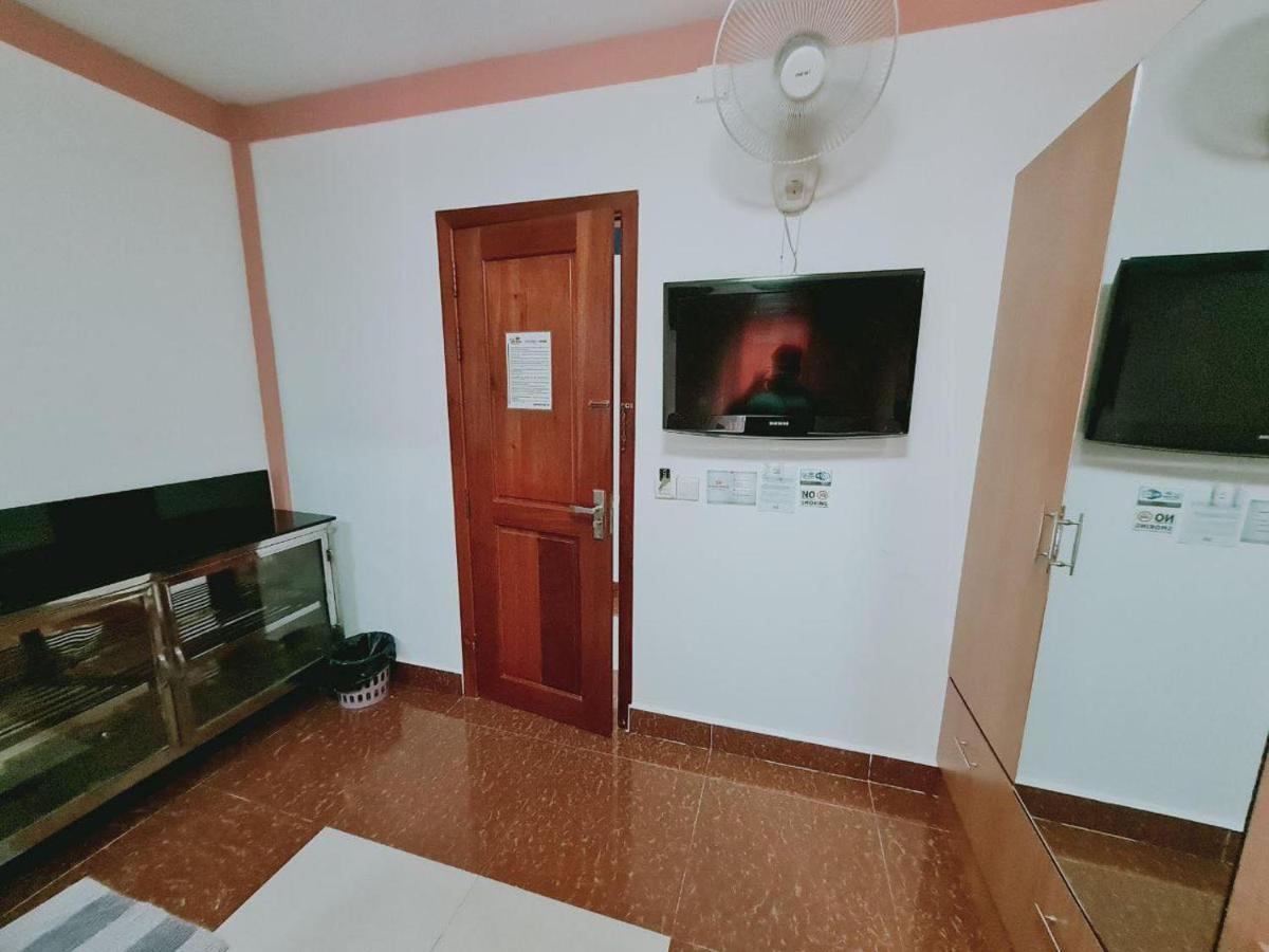 Soben Sensok Guesthouse Phnompen Kültér fotó