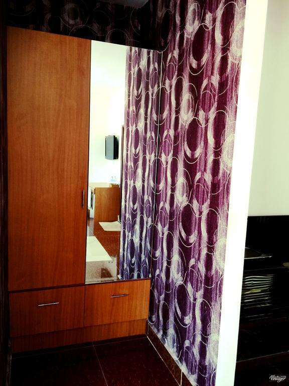 Soben Sensok Guesthouse Phnompen Kültér fotó