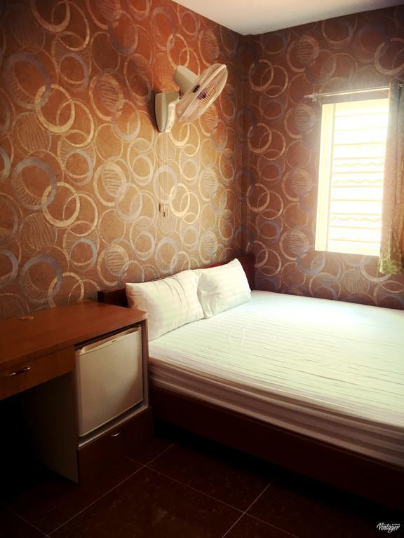 Soben Sensok Guesthouse Phnompen Kültér fotó