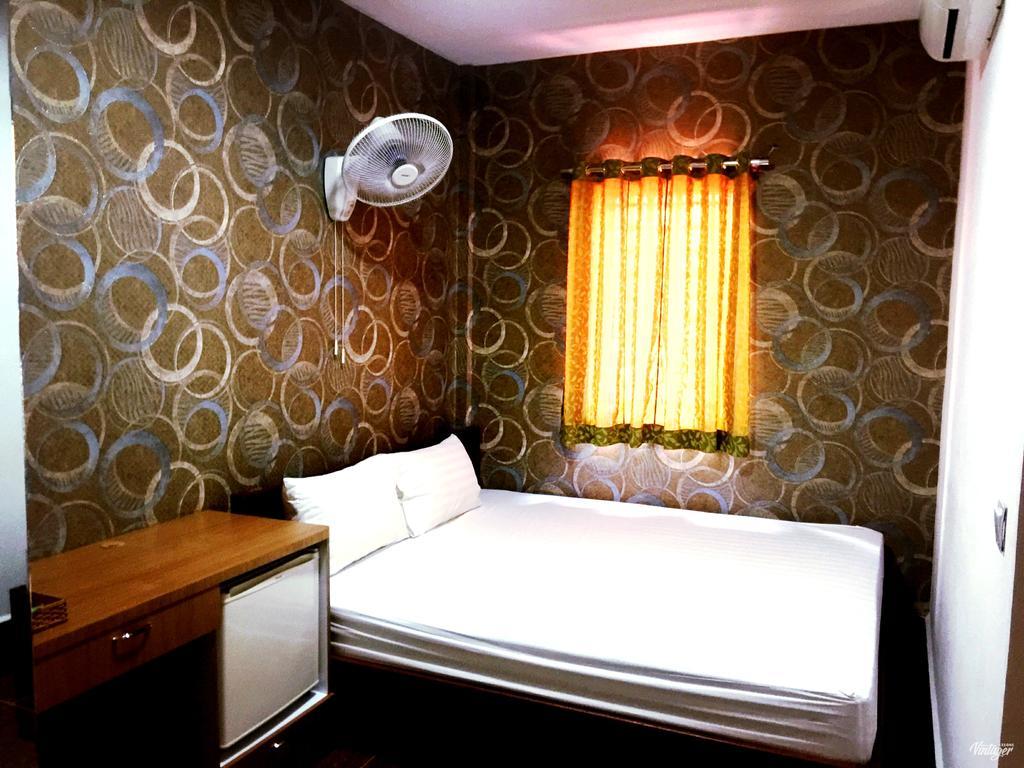 Soben Sensok Guesthouse Phnompen Kültér fotó