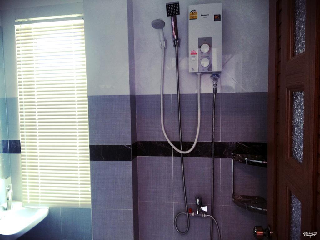 Soben Sensok Guesthouse Phnompen Kültér fotó