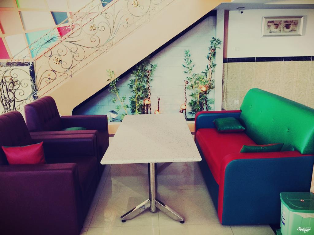 Soben Sensok Guesthouse Phnompen Kültér fotó